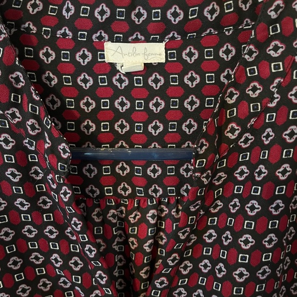 Antilia Femme Black and Red Geometric Blouse Sophisticated Timeless Size L - Picture 2 of 5